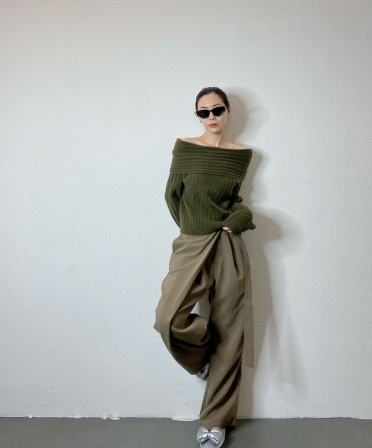 Olive Off Shoulder Knit #241226